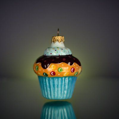 Ялинкова іграшка ручної роботи "Карамельний мафін" 457 фото